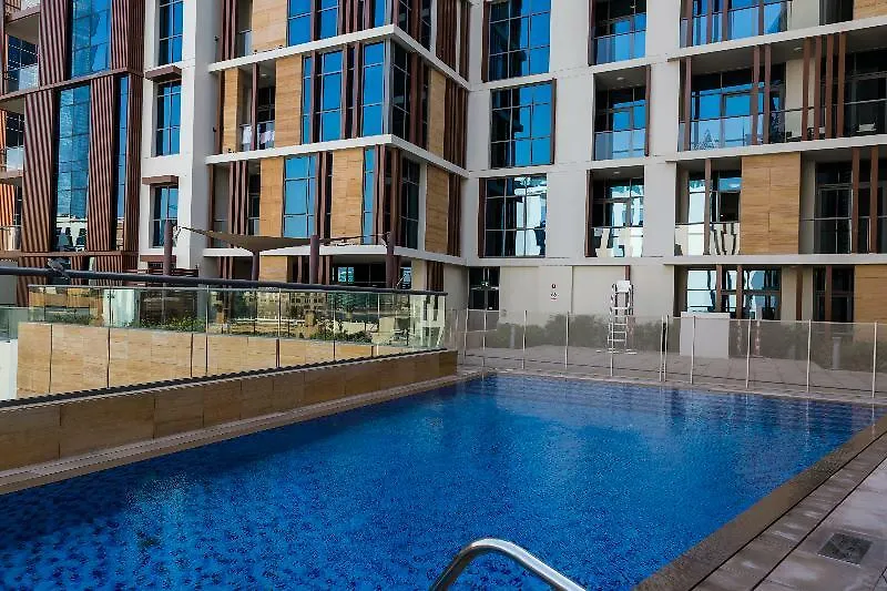 Higuests Vacation Homes - Dubai Wharf 0*,  アラブ首長国連邦
