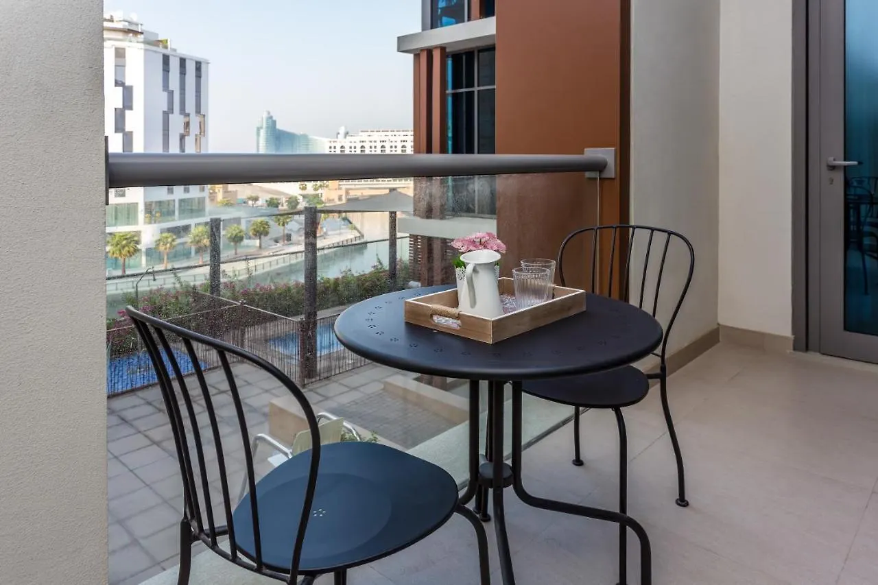 Higuests Vacation Homes - Dubai Wharf 0*,